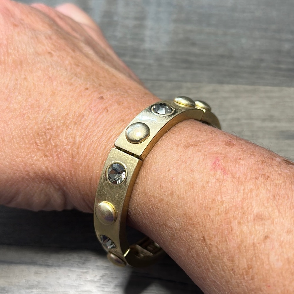 Lia sophia matte gold Hard Wear stretch bracelet